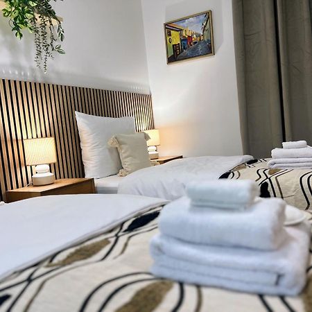 Jasminn Apartments Praga Zewnętrze zdjęcie